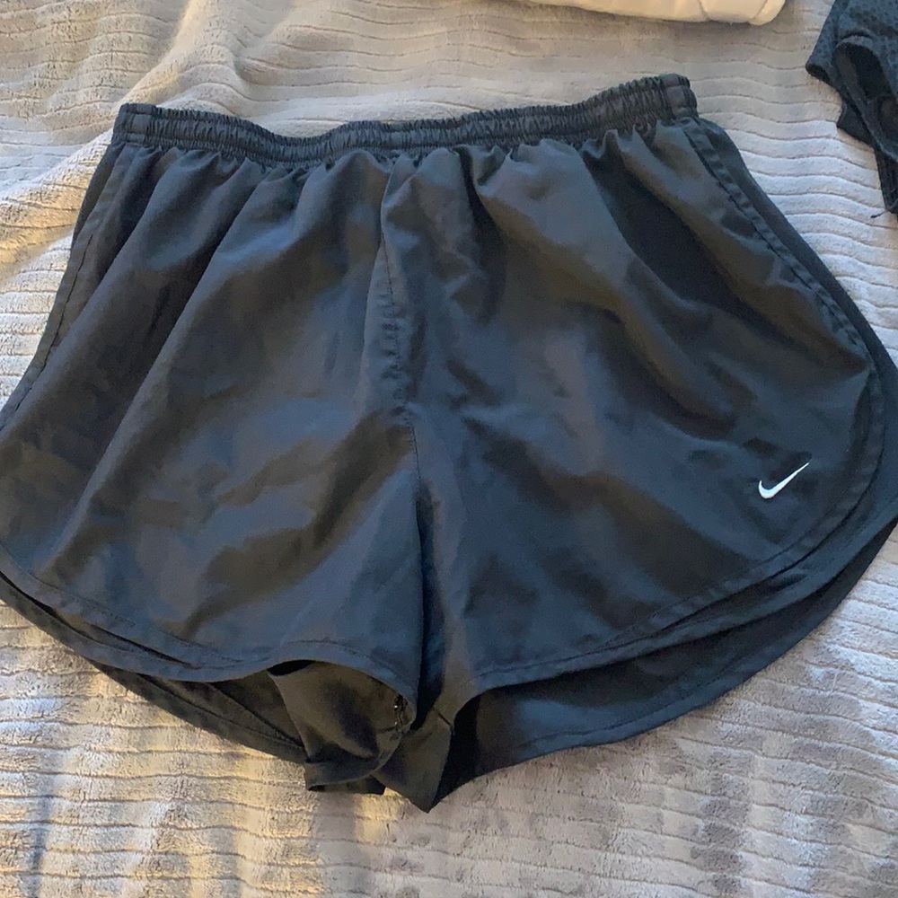 Running shorts